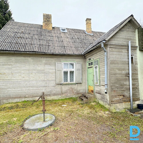 Pārdod māju Zemeņu iela 63