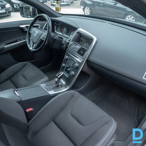 Volvo XC60 Summum 2013. gada 2.0 dīzelis Volvo XC60 Summum 2013. gada 2.0 dīzelis