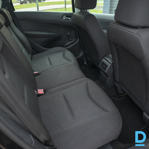 No Nīderlandes Peugeot 308 SW 2012. gada