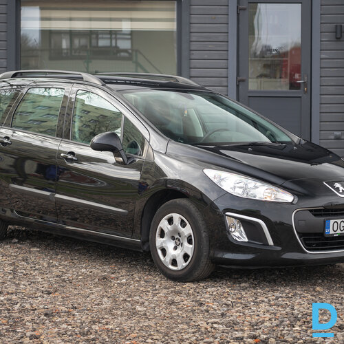 No Nīderlandes Peugeot 308 SW 2012. gada