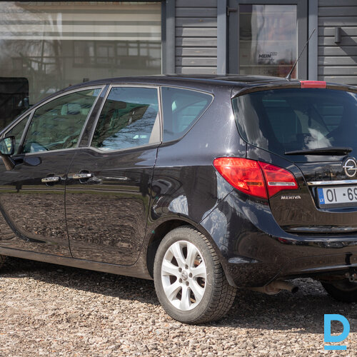 Opel Meriva 2010. gada 1.7 dīzelis Opel Meriva 2010. gada 1.7 dīzelis