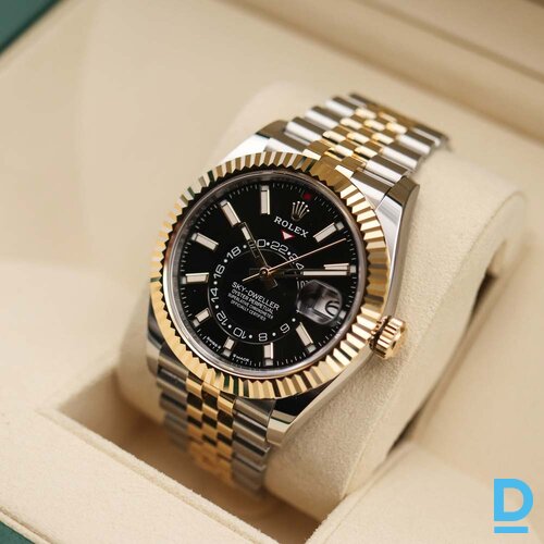 Pārdod Rolex Sky-Dweller