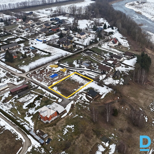 Pārdod zemi Lakāju iela 28A