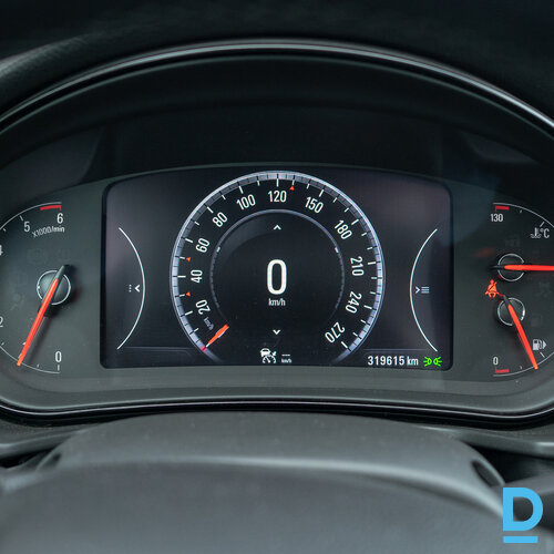 Opel Insignia Sports Tourer SW OPC 2014. gada 2.0 dīzelis Opel Insignia Sports Tourer SW OPC 2014. gada 2.0 dīzelis
