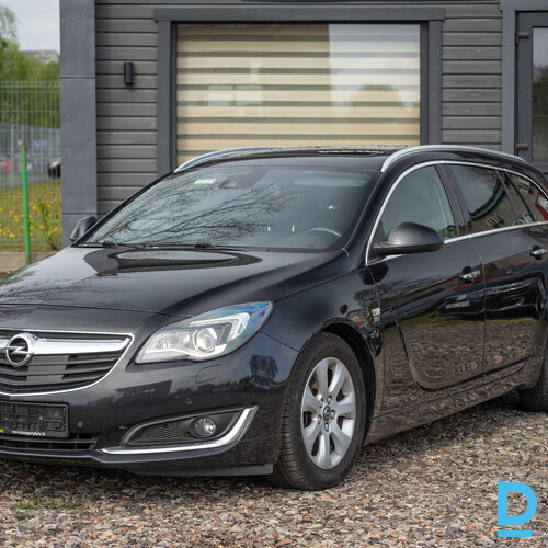 Opel Insignia Sports Tourer SW OPC 2014. gada 2.0 dīzelis Opel Insignia Sports Tourer SW OPC 2014. gada 2.0 dīzelis