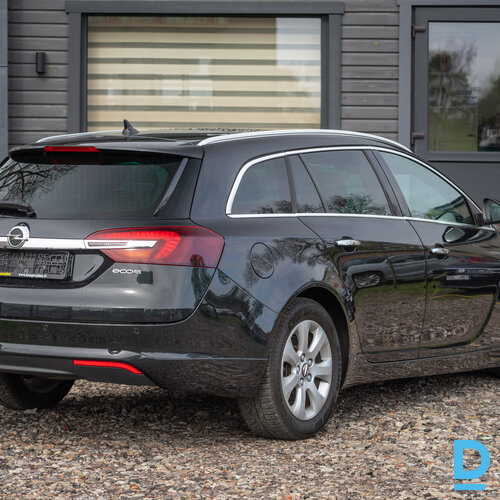 Opel Insignia Sports Tourer SW OPC 2014. gada 2.0 dīzelis Opel Insignia Sports Tourer SW OPC 2014. gada 2.0 dīzelis