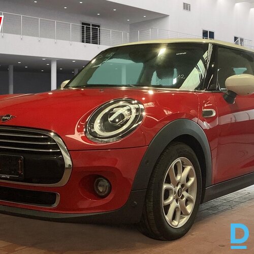 Pārdod MINI Cooper, 2020