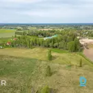 Продаётся посёлок с 6 участками под частную застройку в волости Аллажи.Недвижимо