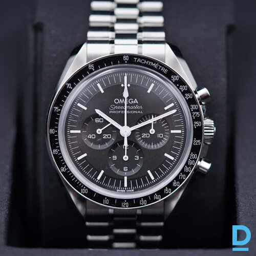 Pārdod Omega Speedmaster Moonwatch Co-Axial Chronograph Pārdod Omega Speedmaster Moonwatch Co-Axial Chronograph