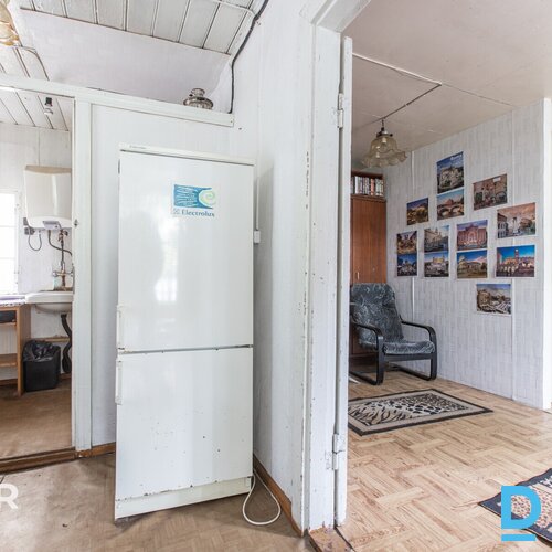 Pārdošanā vasarnīca ar 343 m² teritoriju Majoros, 10 minūšu gājienā no Dzintaru 