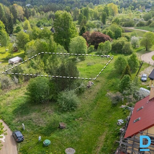 Pārdošanā 1245 m² zemes gabals privātmājas būvniecībai Tīles ielā, Tukumā.Zeme a Pārdošanā 1245 m² zemes gabals privātmājas būvniecībai Tīles ielā, Tukumā.Zeme a