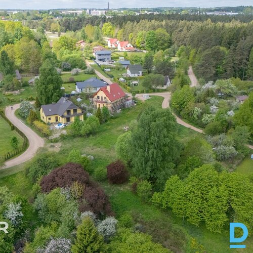 Pārdošanā 1245 m² zemes gabals privātmājas būvniecībai Tīles ielā, Tukumā.Zeme a Pārdošanā 1245 m² zemes gabals privātmājas būvniecībai Tīles ielā, Tukumā.Zeme a