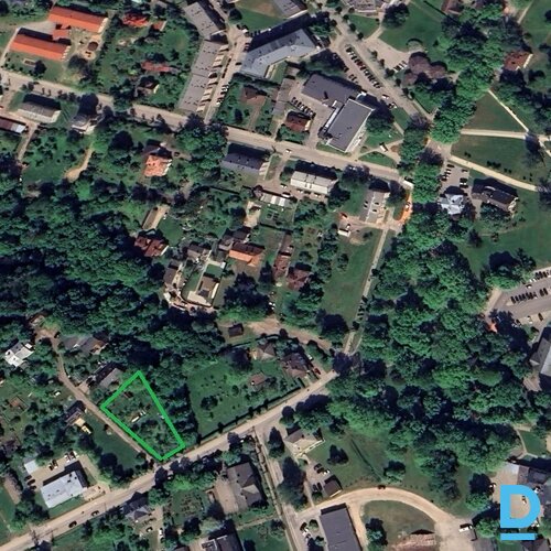 Labiekārtota zeme pašā Siguldas centrā