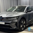 Продается электромобиль Renault Megane E-Tech 60 кВт⋅ч, 2022 год выпуска.