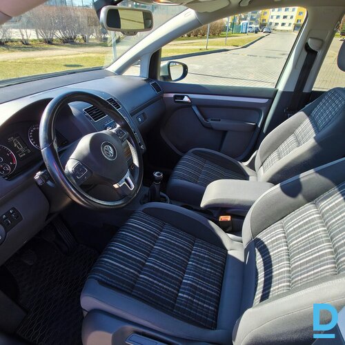 Pārdod Volkswagen Touran, 2011 Pārdod Volkswagen Touran, 2011