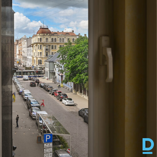 Pārdod dzīvokli Blaumaņa iela 36 Pārdod dzīvokli Blaumaņa iela 36