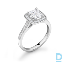 "Halo" design diamond ring
