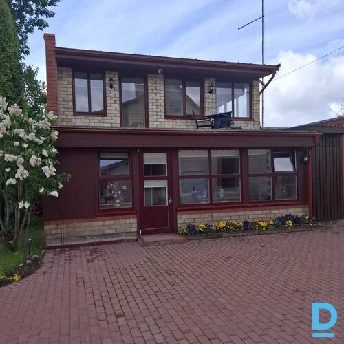 Izīrē māju Engure, 54m²