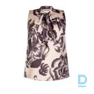 Атласная блуза с цветочным узором, Rinascimento на продажу