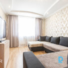A 3-room apartment with a glazed loggia is for sale in an excellent location wit
