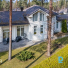 Elegant Family Home for Sale in Bergi, Surrounded by Pine ForestA spacious, high