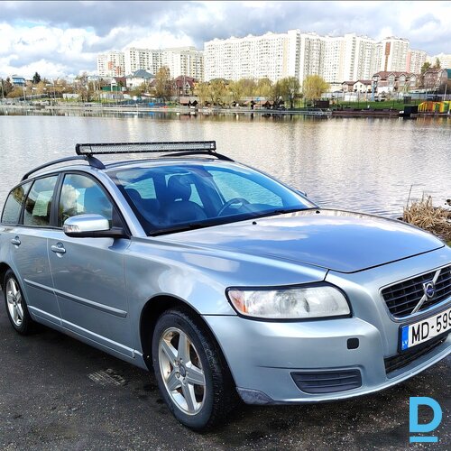 Pārdod Volvo V50, 2007