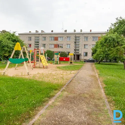 Pārdod dzīvokli Dārza iela 2