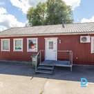 60 m² office space for rent - a modular house with a spacious parking lot. Room 