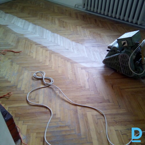 Parketa un dēļu grīdu slīpēšana