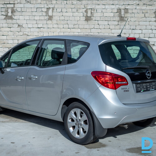 No Nīderlandes Opel Meriva 2015. gada 1.6 dīzelis