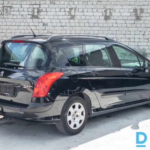 No Nīderlandes Peugeot 308 SW 2012. gada