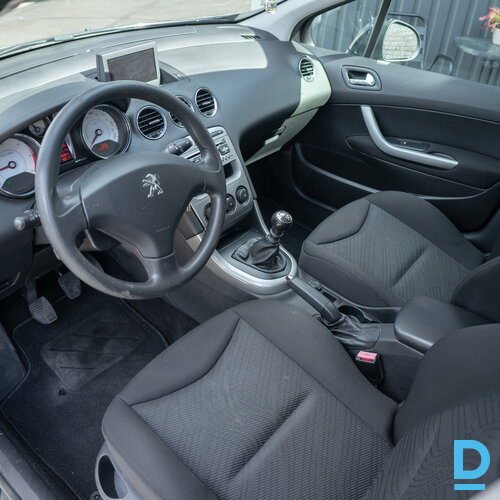 No Nīderlandes Peugeot 308 SW 2012. gada