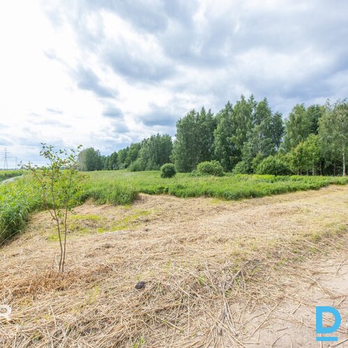 Pārdošanā 2931 m² zemes gabals privātai apbūvei 200m no Babītes ezera.Zeme atrod Pārdošanā 2931 m² zemes gabals privātai apbūvei 200m no Babītes ezera.Zeme atrod