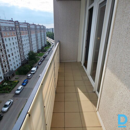 Pārdod dzīvokli Salnas 21, 57m², 3 ist.