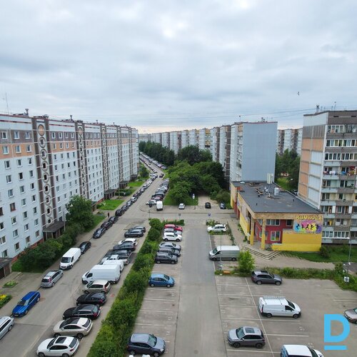 Pārdod dzīvokli Salnas 21, 57m², 3 ist.