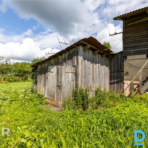 Pārdošanā 1/2 no divstāvu mājas (70 m²) ar plašu privāto teritoriju Dauguļu ciem Pārdošanā 1/2 no divstāvu mājas (70 m²) ar plašu privāto teritoriju Dauguļu ciem