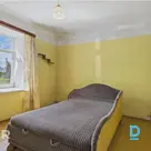 Pārdošanā 2 istabu dzīvoklis zaļā, klusā vietā Cēsu pilsētas centra tuvumā.Dzīvo
