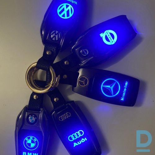 LED Atslēgu piekariņi ar mašīnu logo