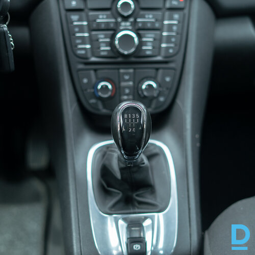 No Nīderlandes Opel Meriva 1.4 benzīns 2010. gada 