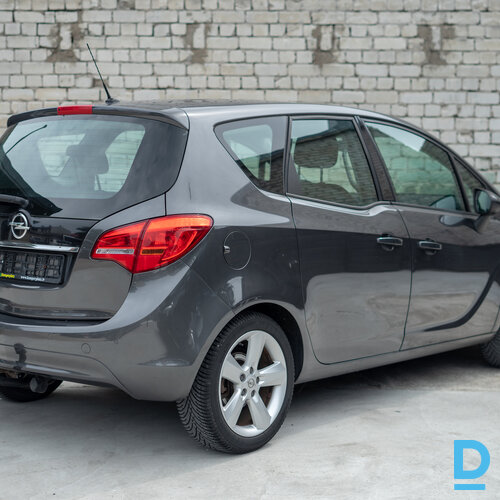 No Nīderlandes Opel Meriva 1.4 benzīns 2010. gada 