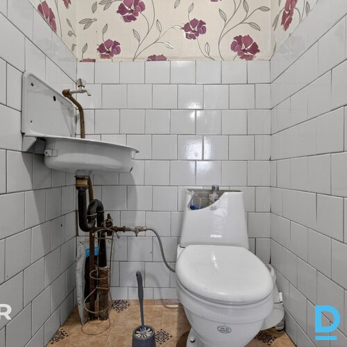 Pārdošanā divstāvu privātmāja ar 2384 m² zemes gabalu teicamā vietā Cesvainē.Māj Pārdošanā divstāvu privātmāja ar 2384 m² zemes gabalu teicamā vietā Cesvainē.Māj