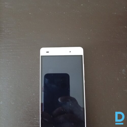 Pārdod Huawei P8lite