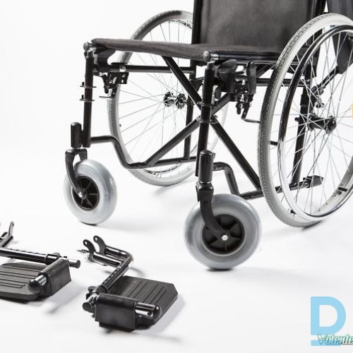 Pārdod Universālo ratiņkrēslu SteelMan Start