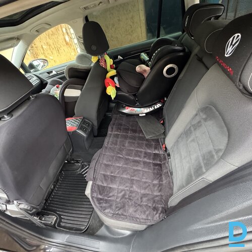 Pārdod Volkswagen Golf, 2013