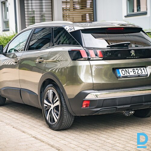 Pārdod Peugeot 3008, 1.2i, 2017