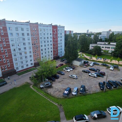 Pārdod dzīvokli Rudens 3, 77m², 4 ist. Pārdod dzīvokli Rudens 3, 77m², 4 ist.