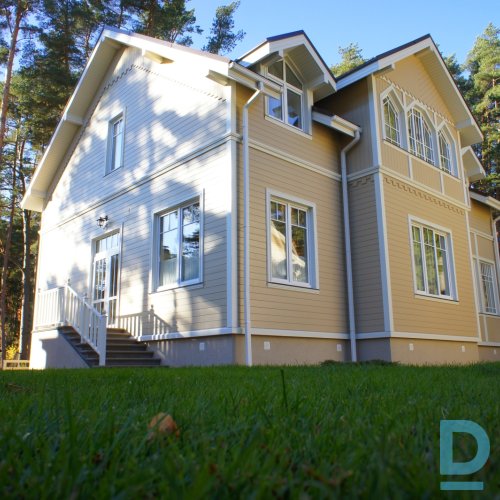 Izīrējam māju Jūrmalā, Dzintaros ilgterminā un uz vasaras periodu