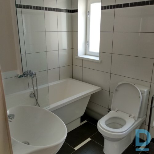 Izīrējam māju Jūrmalā, Dzintaros ilgterminā un uz vasaras periodu