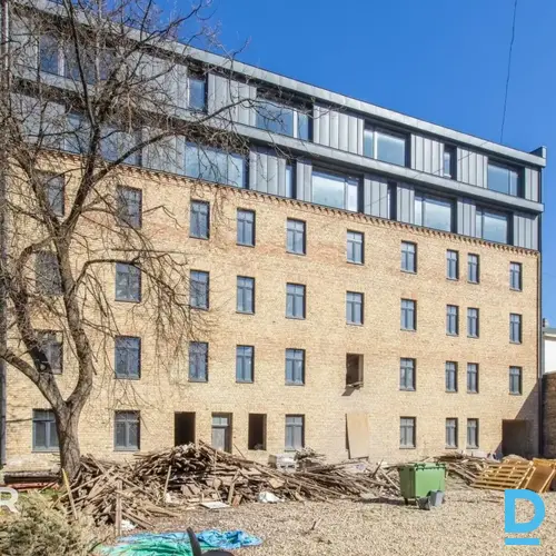 Pārdošanā perspektīvs investīciju objekts – daudzdzīvokļu dzīvojamā ēka ar atvēr Pārdošanā perspektīvs investīciju objekts – daudzdzīvokļu dzīvojamā ēka ar atvēr