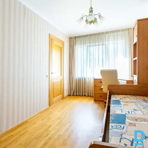 Pārdod dzīvokli Jūrmala Majori Plūdu 4
